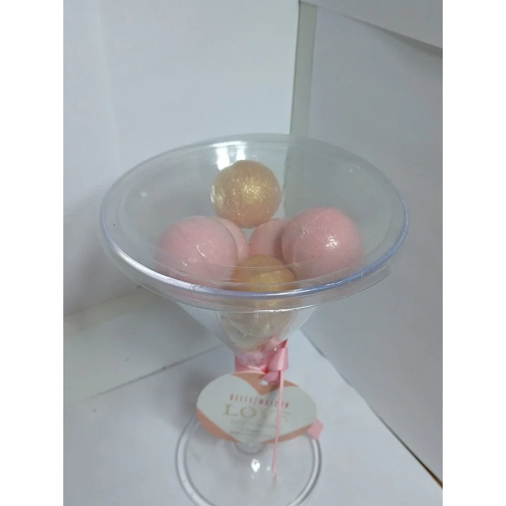 Belle Maison Love Bath Fizzer Martini Glass 7 Count Pink Gold New